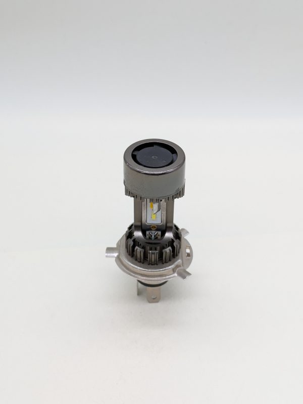 M8 - Image 4