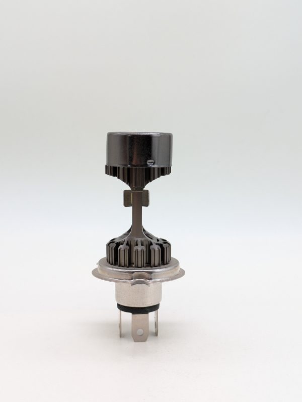 M8 - Image 3