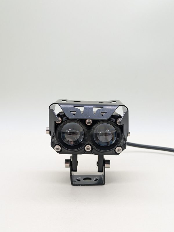 Double eye spotlights with hoods