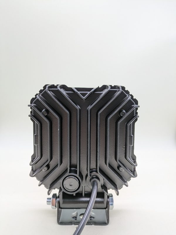 8010 - Image 4