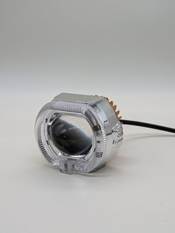 Built-in small lens
