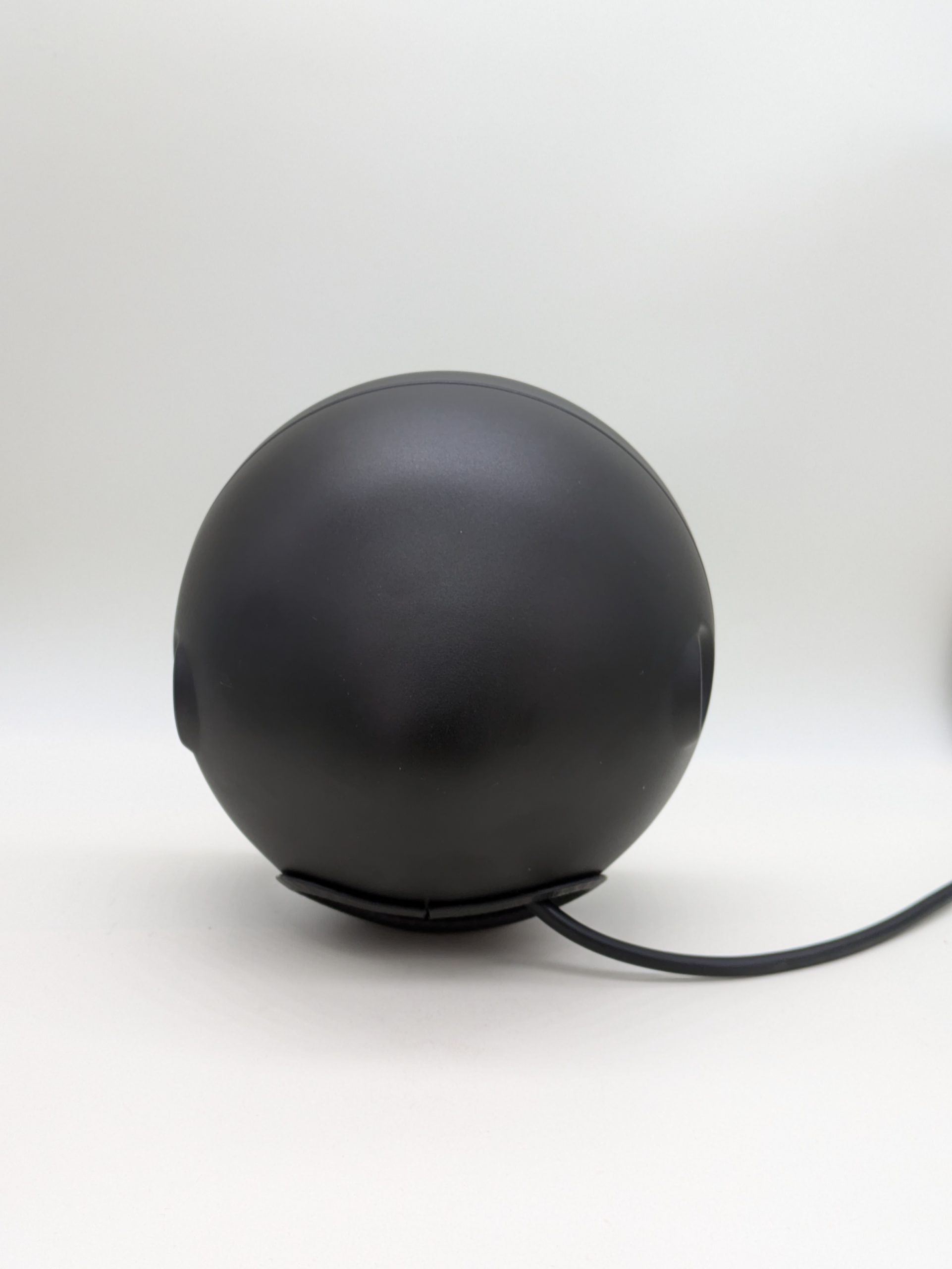 5.75 inch assembly headlight - built-in large lens - Image 4